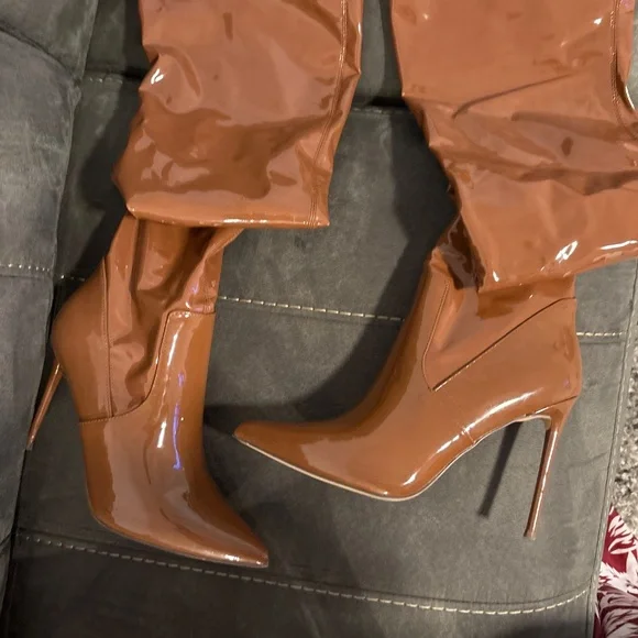 Steve Madden Boots - Picture 2 of 3